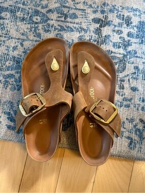 Birkenstock Brown Suede Gizeh Sandals with Gold Buckles